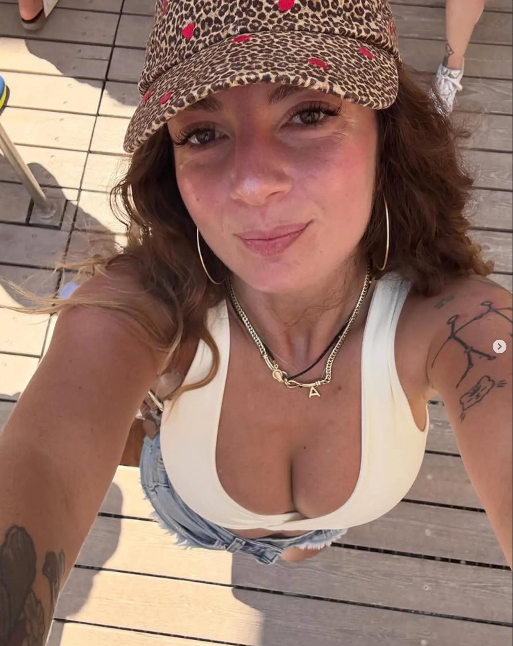 Aisha Katya (@aishasworldxx) gallery photo 3