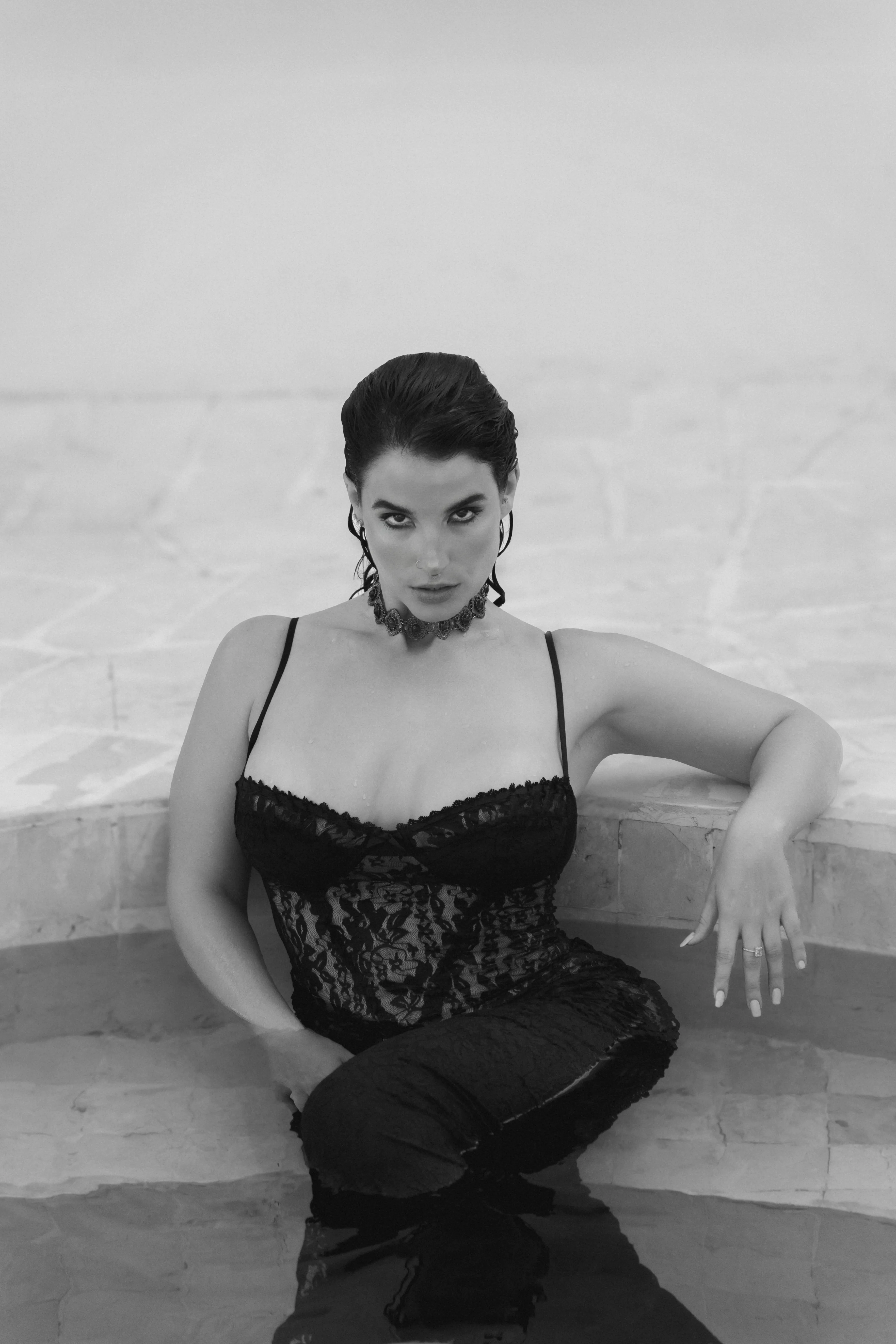 Antonella (@lasirena69) gallery photo 6