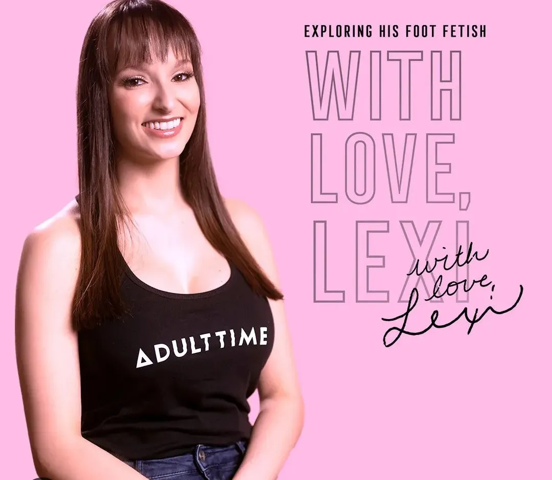 Lexi Luna (@lexiluna) gallery photo 3